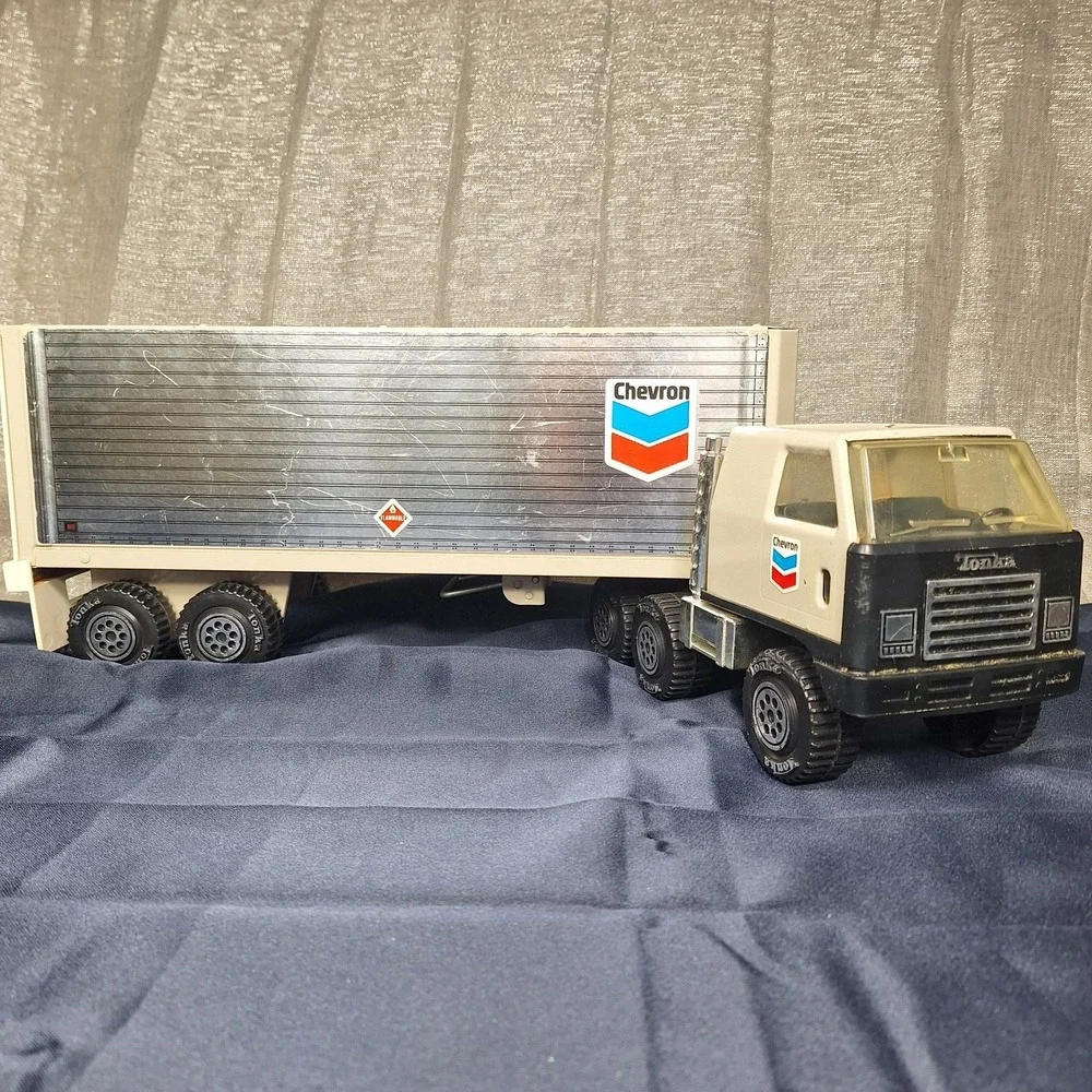 ERTL Vintage‎ BIG Metal Body Tonka Chevron Semi Delivery Truck and Trailer 1978